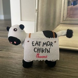 Limited edition 2022 chik fil a cow